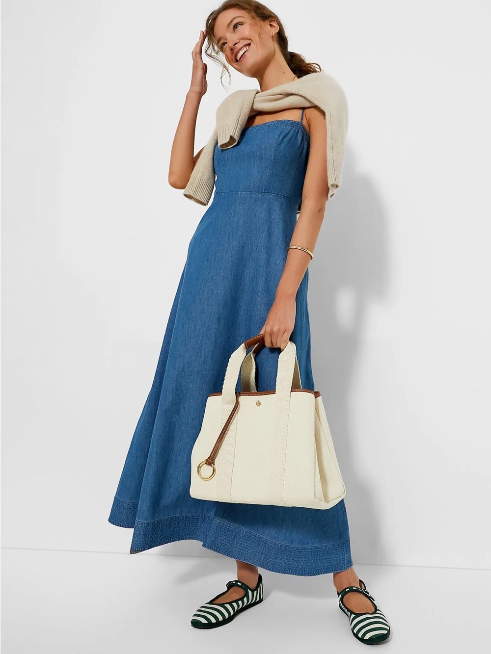 Tuckerneck | Chambray Rhea Maxi Dress - Picture 4 of 12
